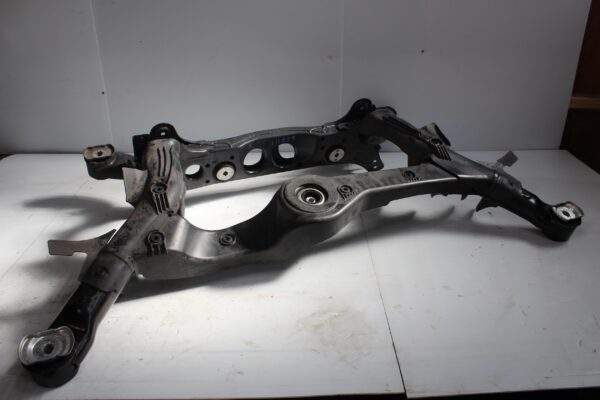 Audi 8R Q5 SQ5 Rear Subframe Support Crossmember 8R0505114A