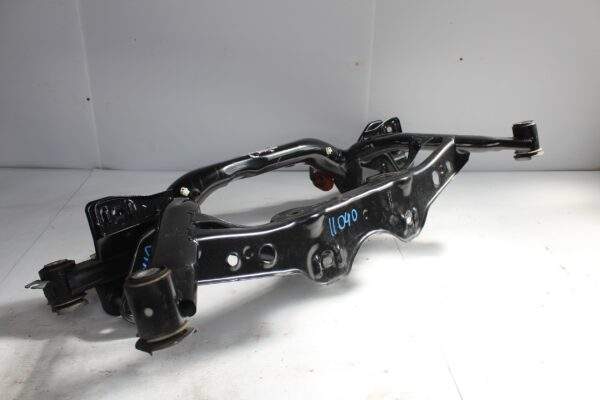 Audi F3 Q3 RSQ3 Rear Subframe Crossmember Carrier 5N0505285D, 5Q0505235J