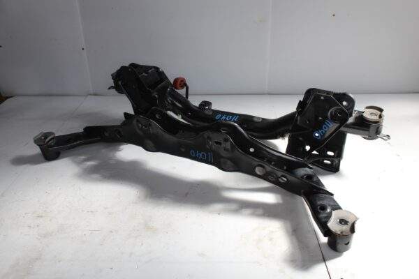 Audi F3 Q3 RSQ3 Rear Subframe Crossmember Carrier 5N0505285D, 5Q0505235J