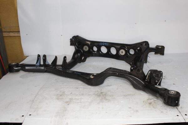 Audi A4 A5 S5 Rear Subframe Crossmember Carrier 8K0505235AK