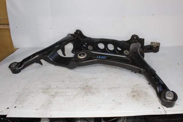 Audi A4 A5 S5 Rear Subframe Crossmember Carrier 8K0505235AK