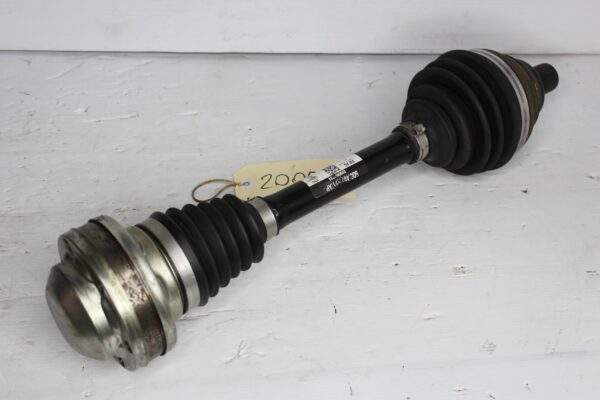 Audi 8V S3 / Volkswagen Mk7 Golf R Front Left Driveshaft Axle 5Q0407271AP