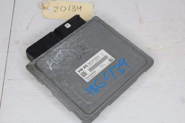 Volkswagen Golf Mk7 R 2.0L CJX Engine Control Unit ECU ECM 06K907425B