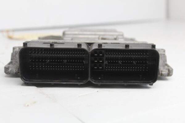 Volkswagen Golf Mk7 R 2.0L CJX Engine Control Unit ECU ECM 06K907425B