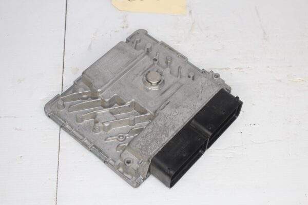 Volkswagen Golf Mk7 R 2.0L CJX Engine Control Unit ECU ECM 06K907425B
