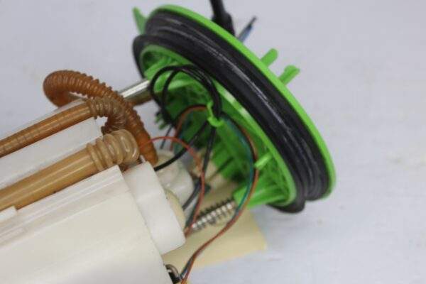 Volkswagen Golf Mk7 R Audi 8V S3 Fuel Pump Delivery Unit 5Q0919051BP 5Q0919087AQ