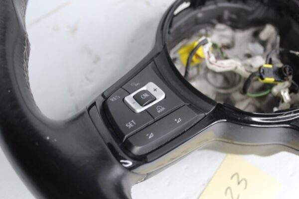 Volkswagen Golf Mk7 R Leather Steering Wheel AUTO  5G0419091CL 5G0419091HS