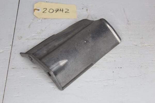 Audi 8V A3 S3 / Volkswagen Mk7 Golf Driveshaft Cover Plate 5Q0407720A