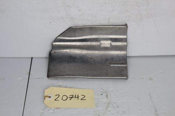 Audi 8V A3 S3 / Volkswagen Mk7 Golf Driveshaft Cover Plate 5Q0407720A