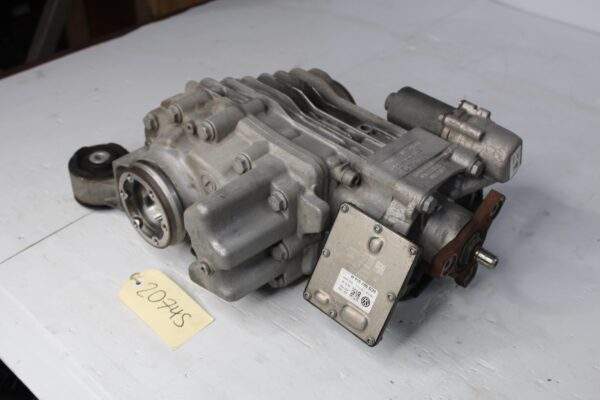 Audi 8V S3 / Volkswagen Golf Mk7 R Rear Differential Haldex CODE 0CQ525010H