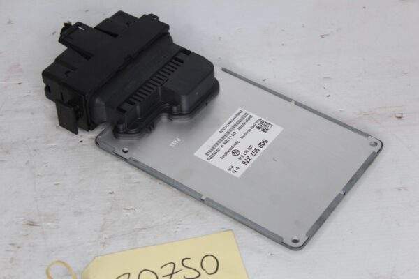 Volkswagen Golf Mk7 GTI R EDC Electric Suspension Control Module Unit 5Q0907376