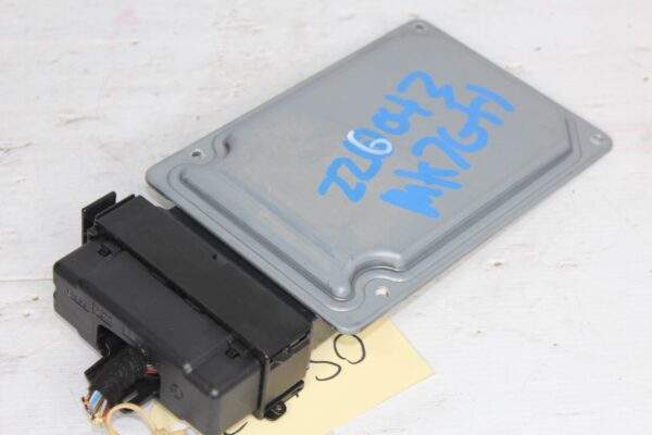 Volkswagen Golf Mk7 GTI R EDC Electric Suspension Control Module Unit 5Q0907376
