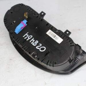 Volkswagen Scirocco R Instrument Combi Cluster 300KM/H 1K8920873B - Image 5