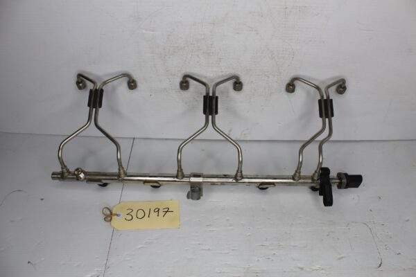 BMW F80 F82 F87 M2 M3 M4 S55 High Pressure Fuel Rail 13537848363