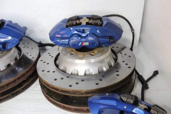 BMW F80 F82 M3 M4 Competition Brake Caliper Front Rear Full Set BLUE