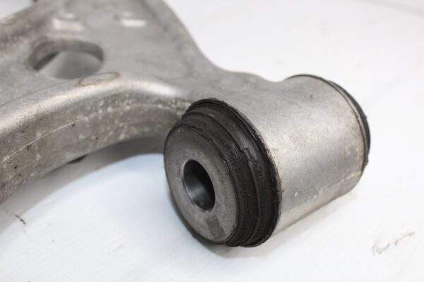 Mercedes Benz W176 W117 A45 CLA45 Front Right Lower Control Arm A1763300200