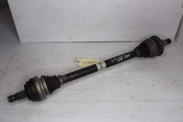 Mercedes Benz W205 C43 AMG Rear Left Right Driveshaft Axle CV A2053504019