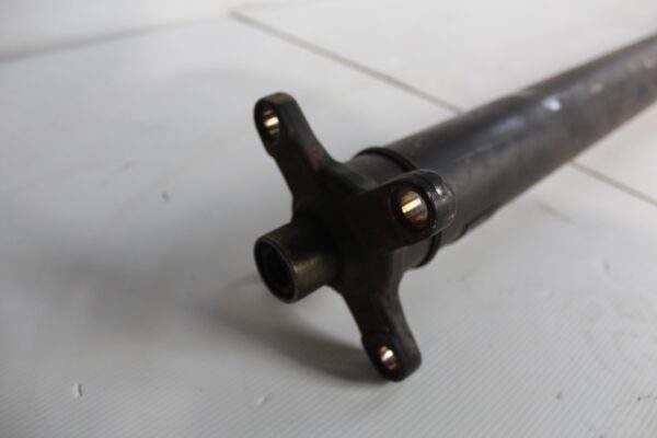 Mercedes Benz W205 C63s AMG Tail shaft Propeller Shaft A2054101404