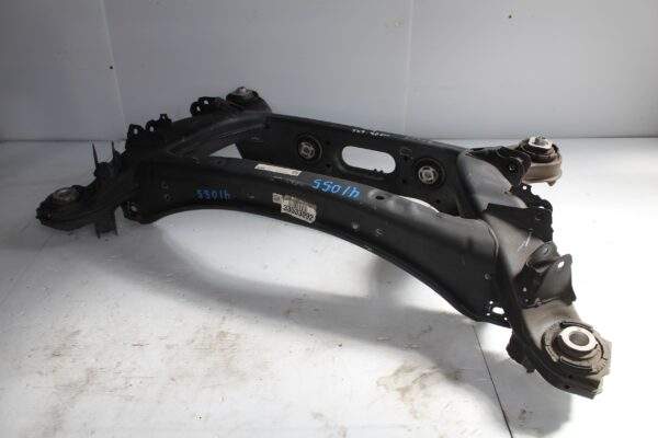 Mercedes Benz W205 C43 Rear Axle Carrier Subframe A2053500514, A2053504826