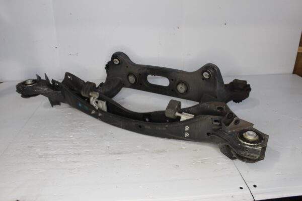 Mercedes Benz W212 E63 AMG Rear Subframe Crossmember Carrier A2313502101