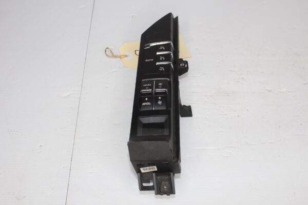 Porsche 92A Cayenne GTS Right AC Climate Seat Control Panel