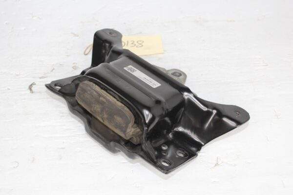 Audi 8V S3 / Volkswagen Mk7 Golf Left Gearbox Transmission Mount 5Q0199555BJ
