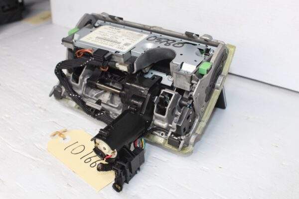 Audi 8V A3 S3 RS3 MMI Headunit Display Screen Unit 8V0857273P