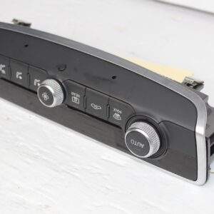 Audi 8V A3 S3 RS3 AC Climate Control Switch Panel 8V0 820 043 M - Image 3