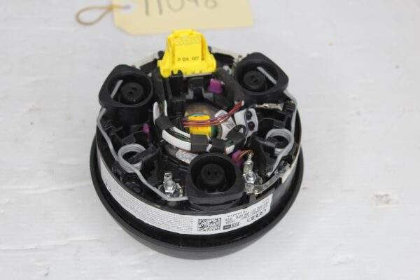 Audi 8V A3 S3 Steering Wheel Airbag - Small Damage  8V0 880 201 DN