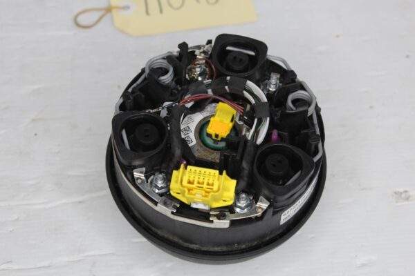 Audi 8V A3 S3 Steering Wheel Airbag - Small Damage  8V0 880 201 DN