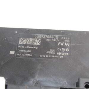 Audi 8V A3 S3 / Volkswagen Golf GTi R Body Control Module BCM 5Q0 937 084 CQ - Image 3