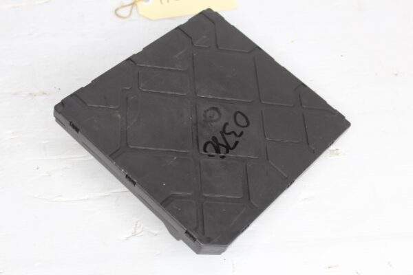 Audi 8V A3 S3 / Volkswagen Golf GTi R Body Control Module BCM 5Q0 937 084 CQ