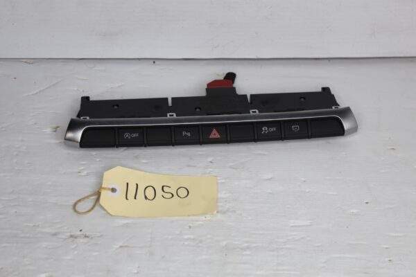 Audi 8V A3 PDC Vehicle Drive Control Panel 8V0 925 301 PJ