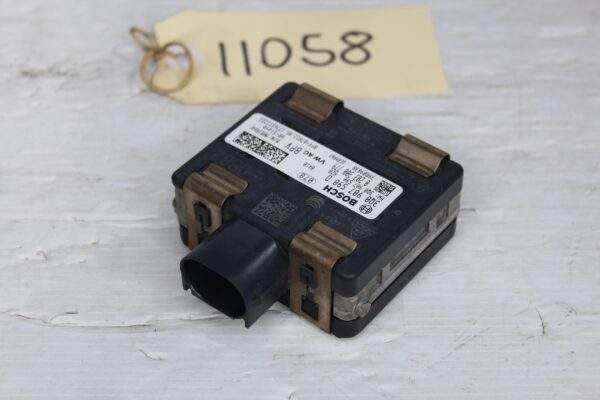 Audi 8V A3 Left Lane Assist Blind Spot Radar Module - SLAVE 3Q0907590D