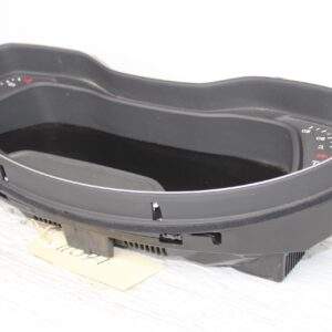 Audi FY Q5 Instrument Gauge Cluster 44xxx KMS 8W5920790D - Damaged Tab - Image 9