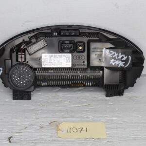 Audi FY Q5 Instrument Gauge Cluster 44xxx KMS 8W5920790D - Damaged Tab - Image 8