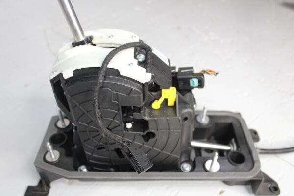 Audi 8V A3 S3 RS3 Gear Selector Shifter Mechanism 8V2713023AA