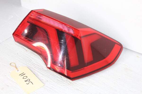 Audi F3 Q3 RSQ3 Right Outer Tail Light Lamp LED 83A945092