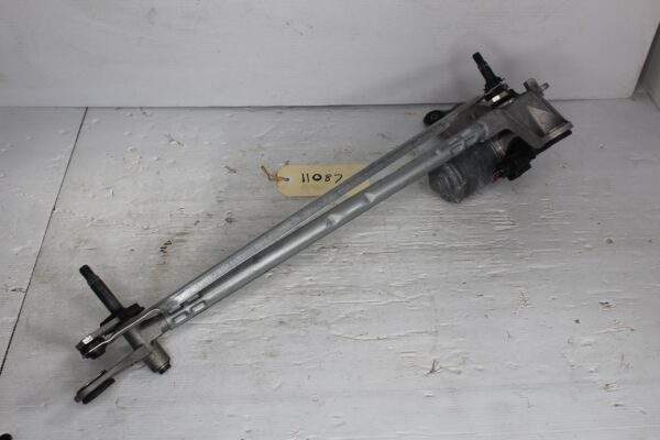 Audi F3 Q3 RSQ3 Sportsback Window Wiper Motor Linkage 83C955023A