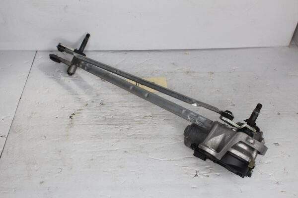 Audi F3 Q3 RSQ3 Sportsback Window Wiper Motor Linkage 83C955023A