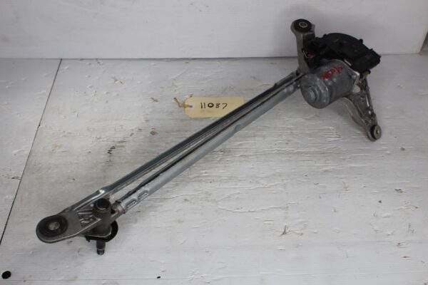 Audi F3 Q3 RSQ3 Sportsback Window Wiper Motor Linkage 83C955023A