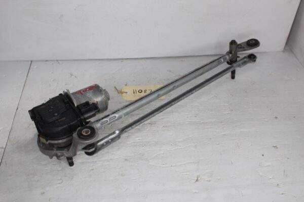 Audi F3 Q3 RSQ3 Sportsback Window Wiper Motor Linkage 83C955023A