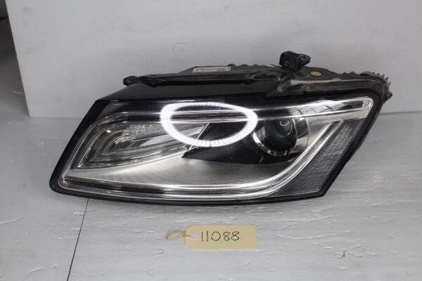 Audi 8R Q5 SQ5 Headlamp Xenon Non Adaptive 8R0941043D, 8R0941005D
