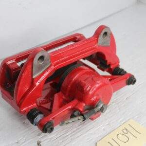 Audi 8V S3 Front Right Brake Caliper missing Badge 8V0615124A - Image 4