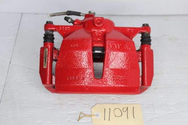 Audi 8V S3 Front Right Brake Caliper missing Badge 8V0615124A