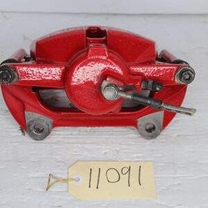 Audi 8V S3 Front Right Brake Caliper missing Badge 8V0615124A - Image 11