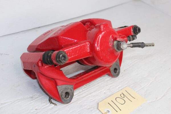 Audi 8V S3 Front Right Brake Caliper missing Badge 8V0615124A