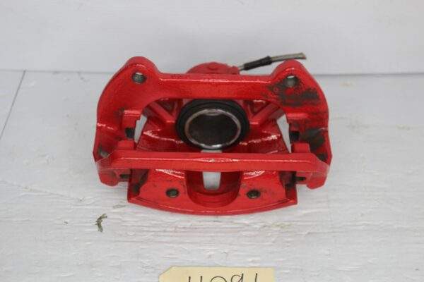 Audi 8V S3 Front Right Brake Caliper missing Badge 8V0615124A
