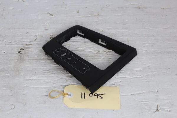 Audi F3 Q3 RSQ3 Gear Selector Display Unit 83C713463A 6PS