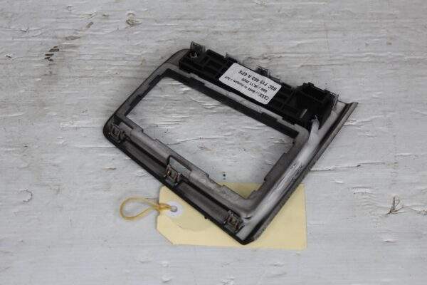 Audi F3 Q3 RSQ3 Gear Selector Display Unit 83C713463A 6PS